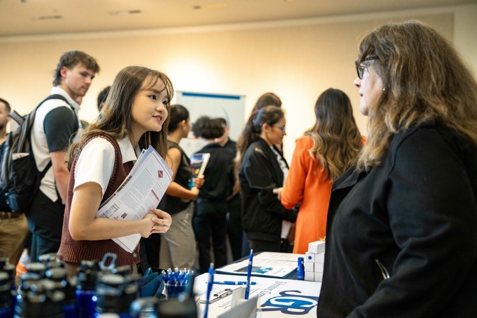 Pacific student at Meet the Firms event
